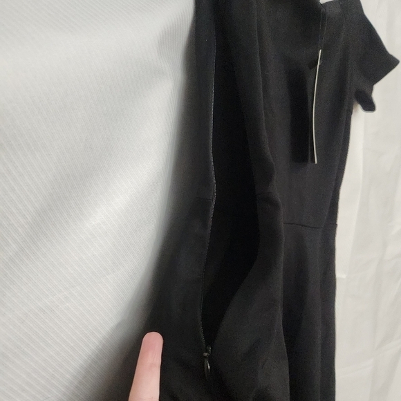 Sarina Mathews solid black high low short sleeve dress size Small - Picture 7 of 8